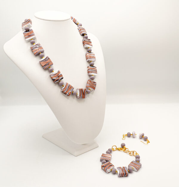 Elegant necklace - Image 3