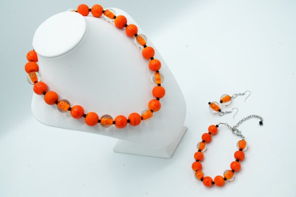 Opaque necklace - Image 19