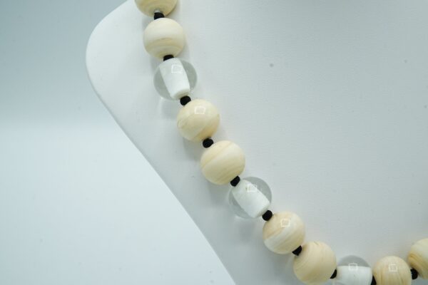 Opaque necklace - Image 24